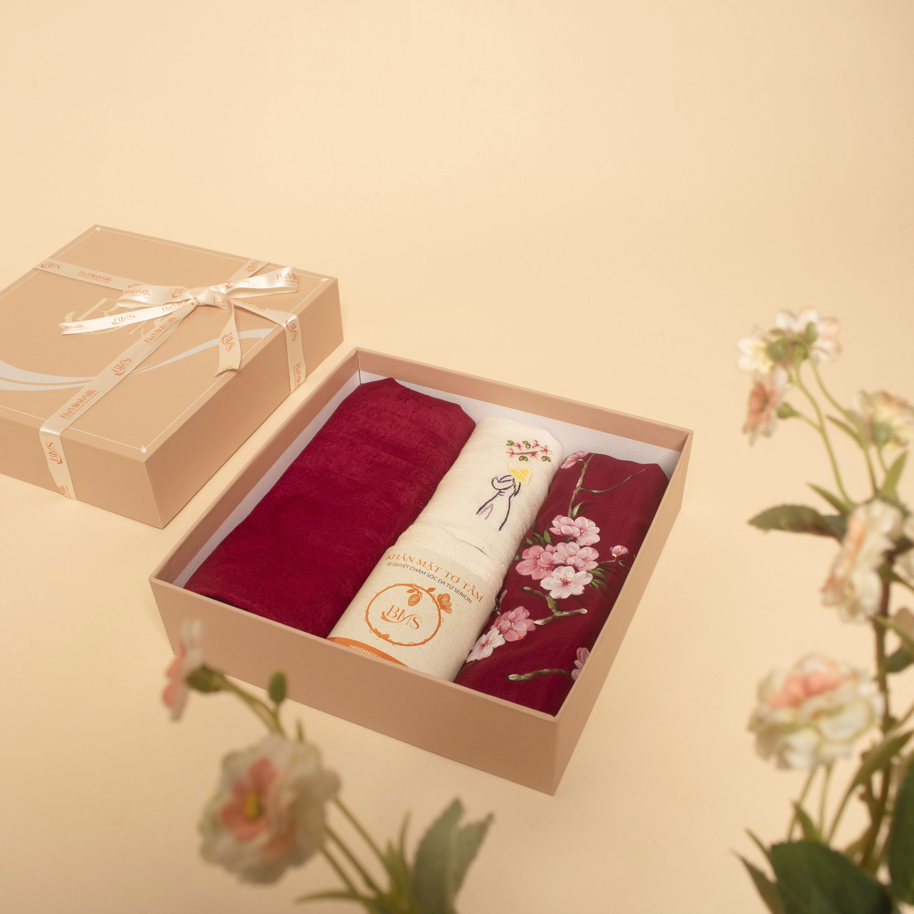 SET QUÀ QUYỀN QUÝ