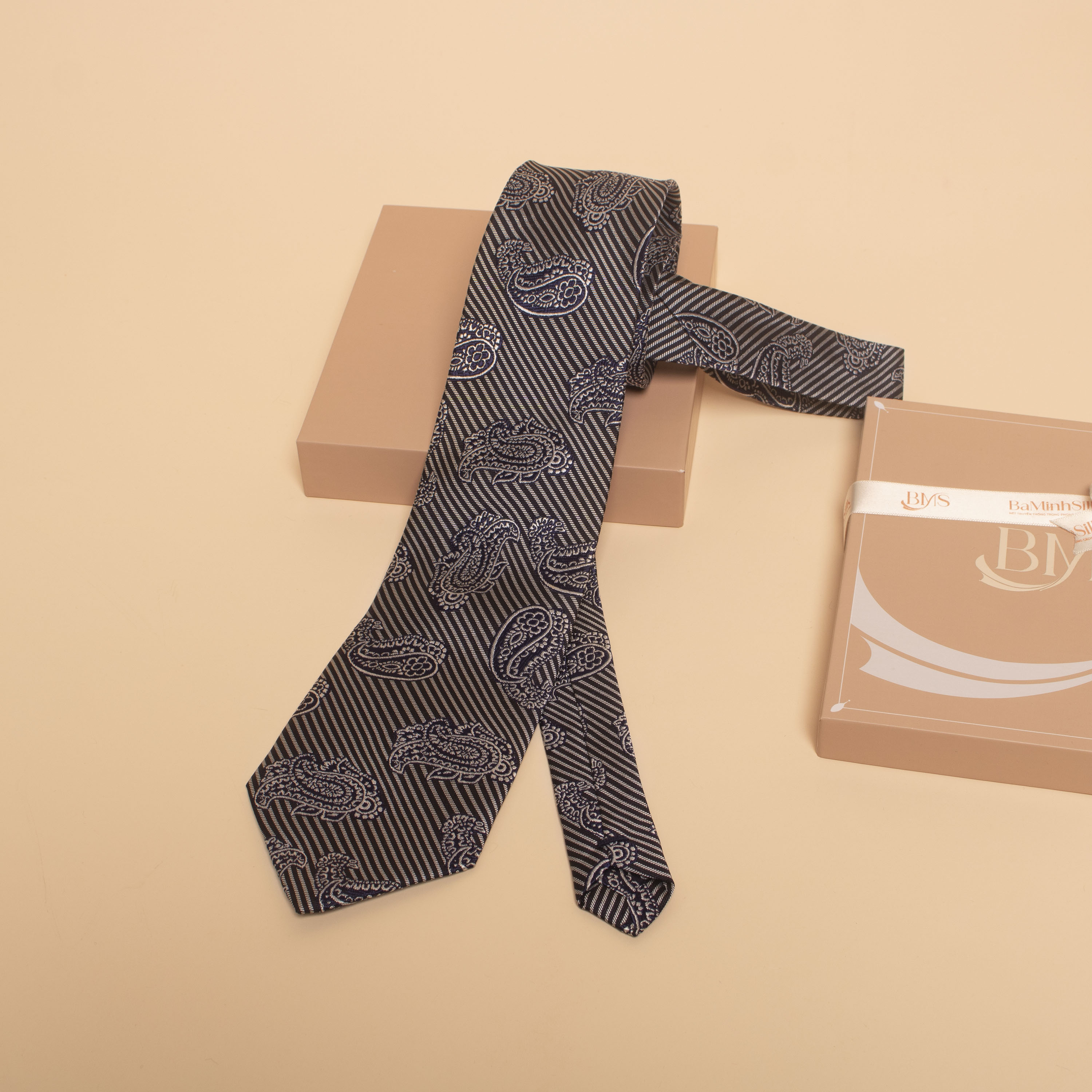 cà vạt lụa tơ tằm cv59