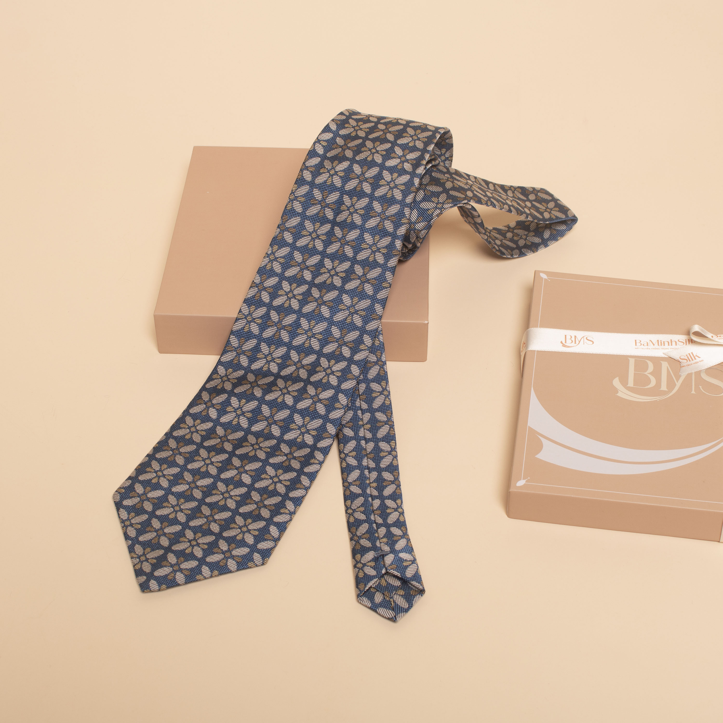 cà vạt lụa tơ tằm cv61