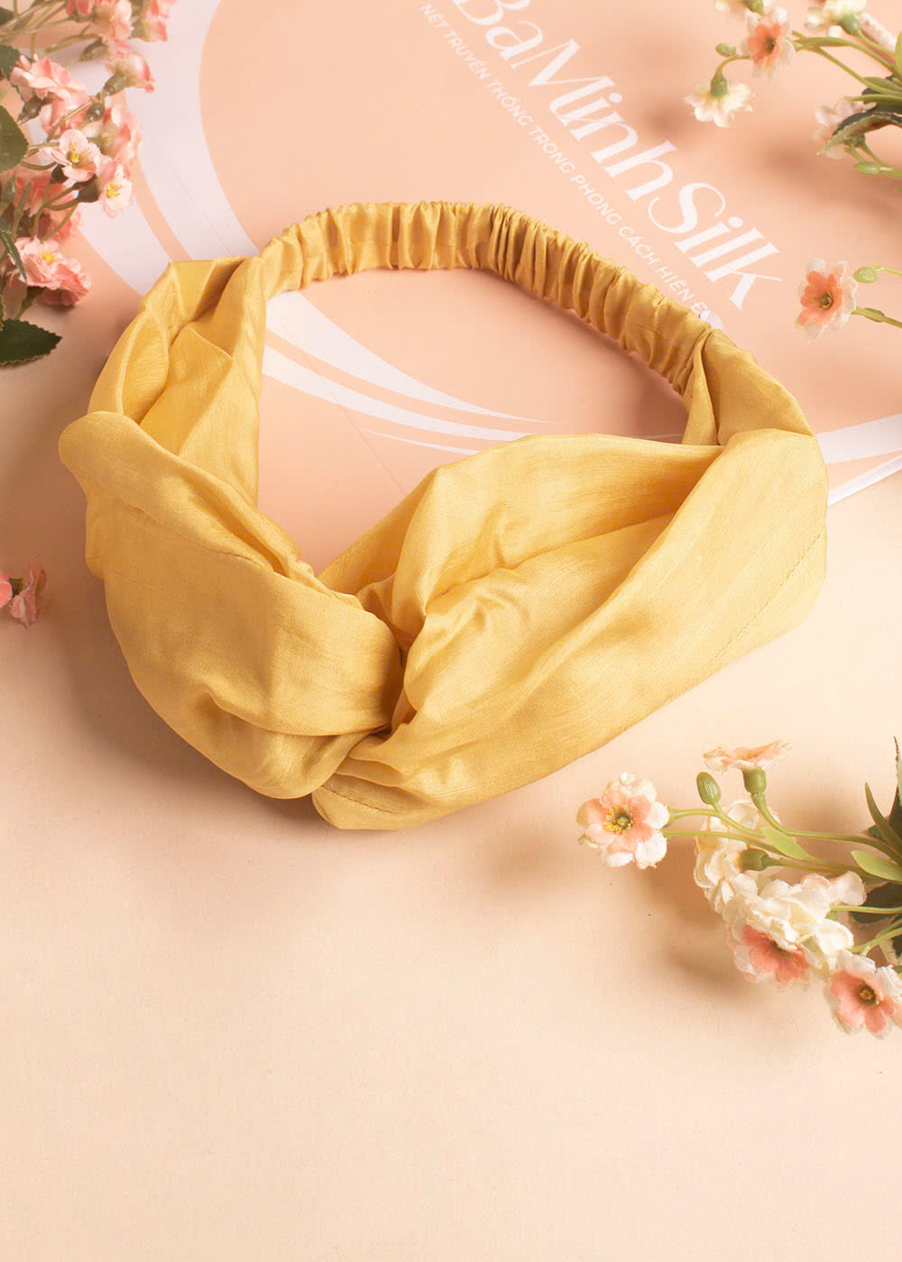 băng đô lụa vàng 01