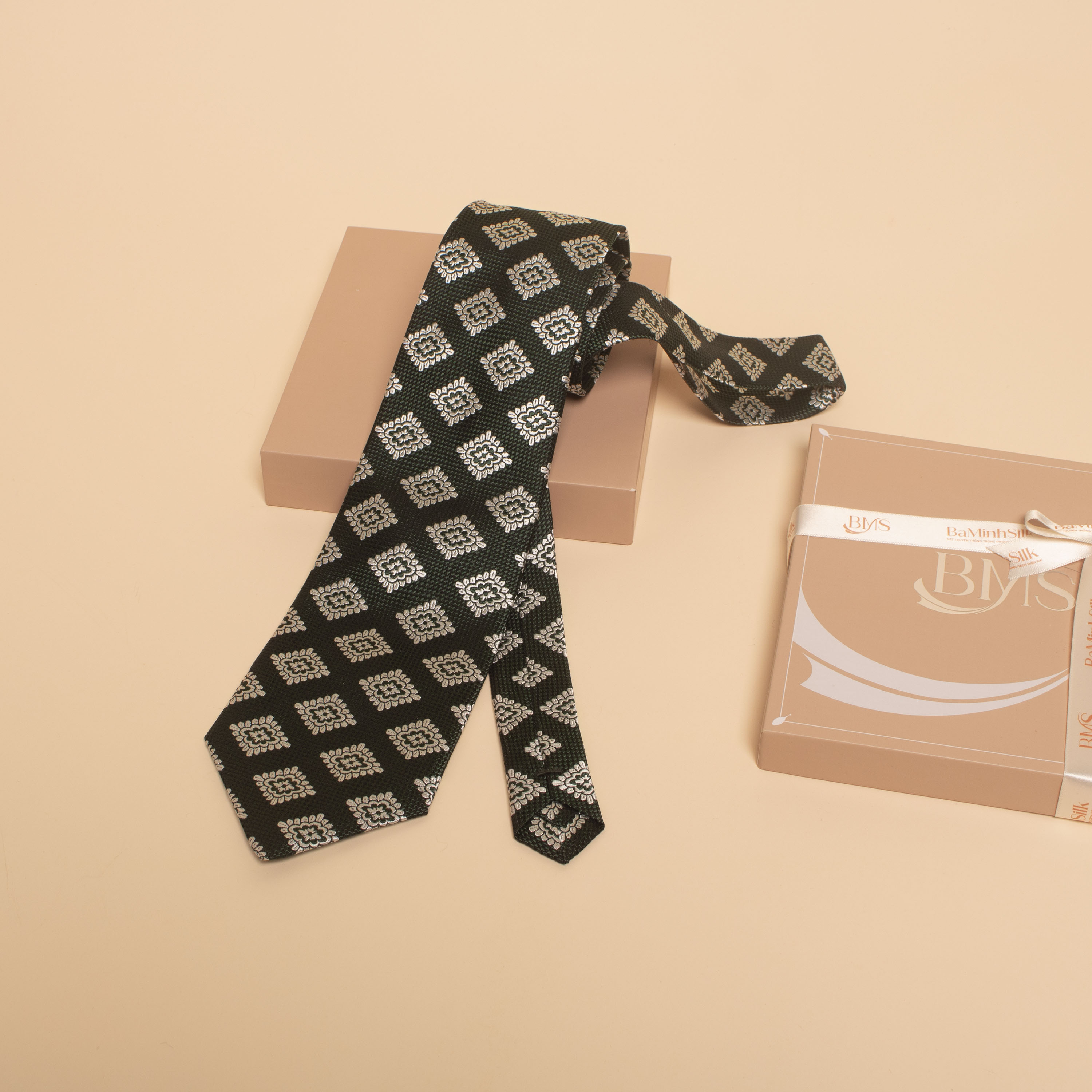 cà vạt lụa tơ tằm cv08