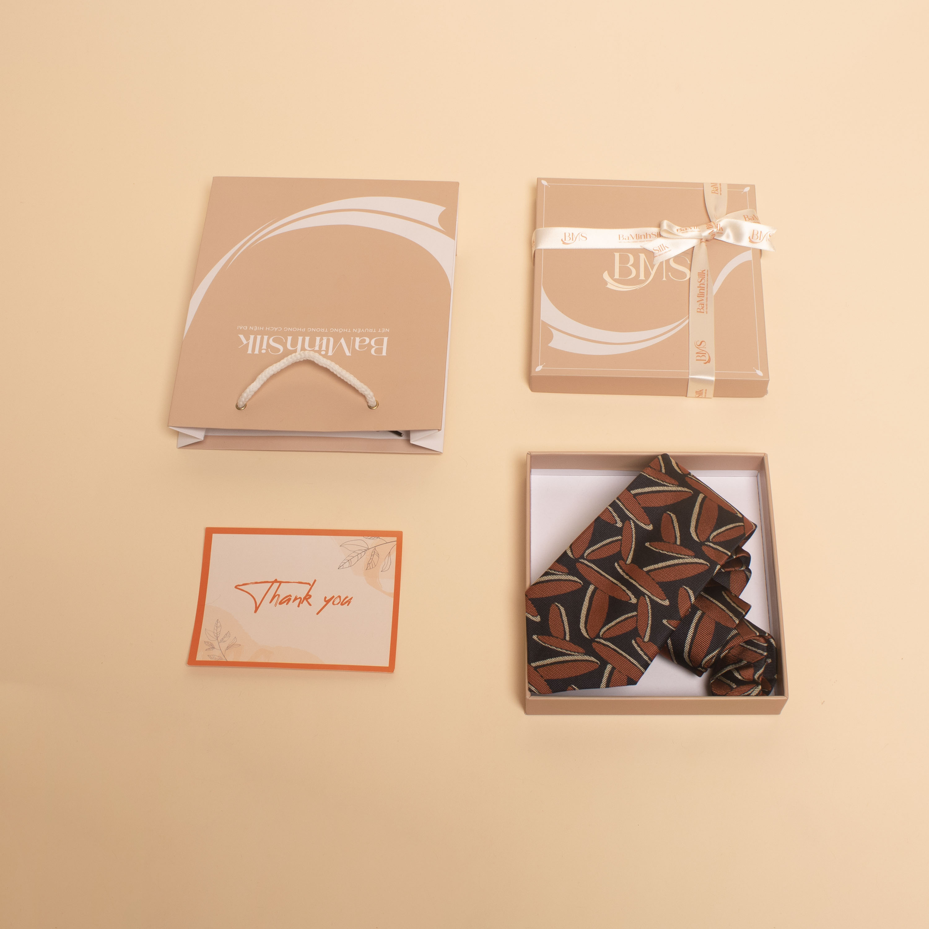 đóng gói cà vạt lụa tơ tằm cv40