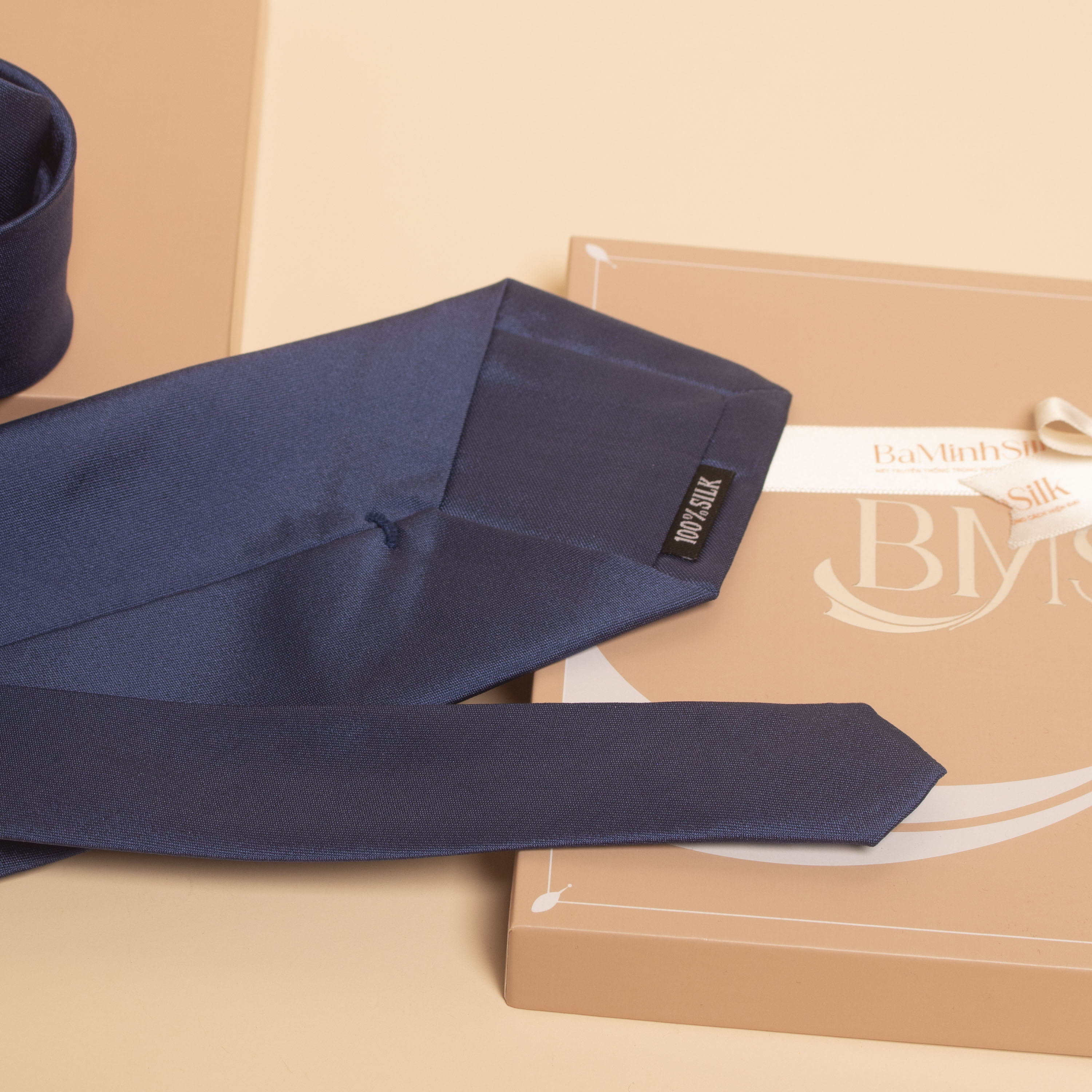 cà vạt lụa tơ tằm cv46