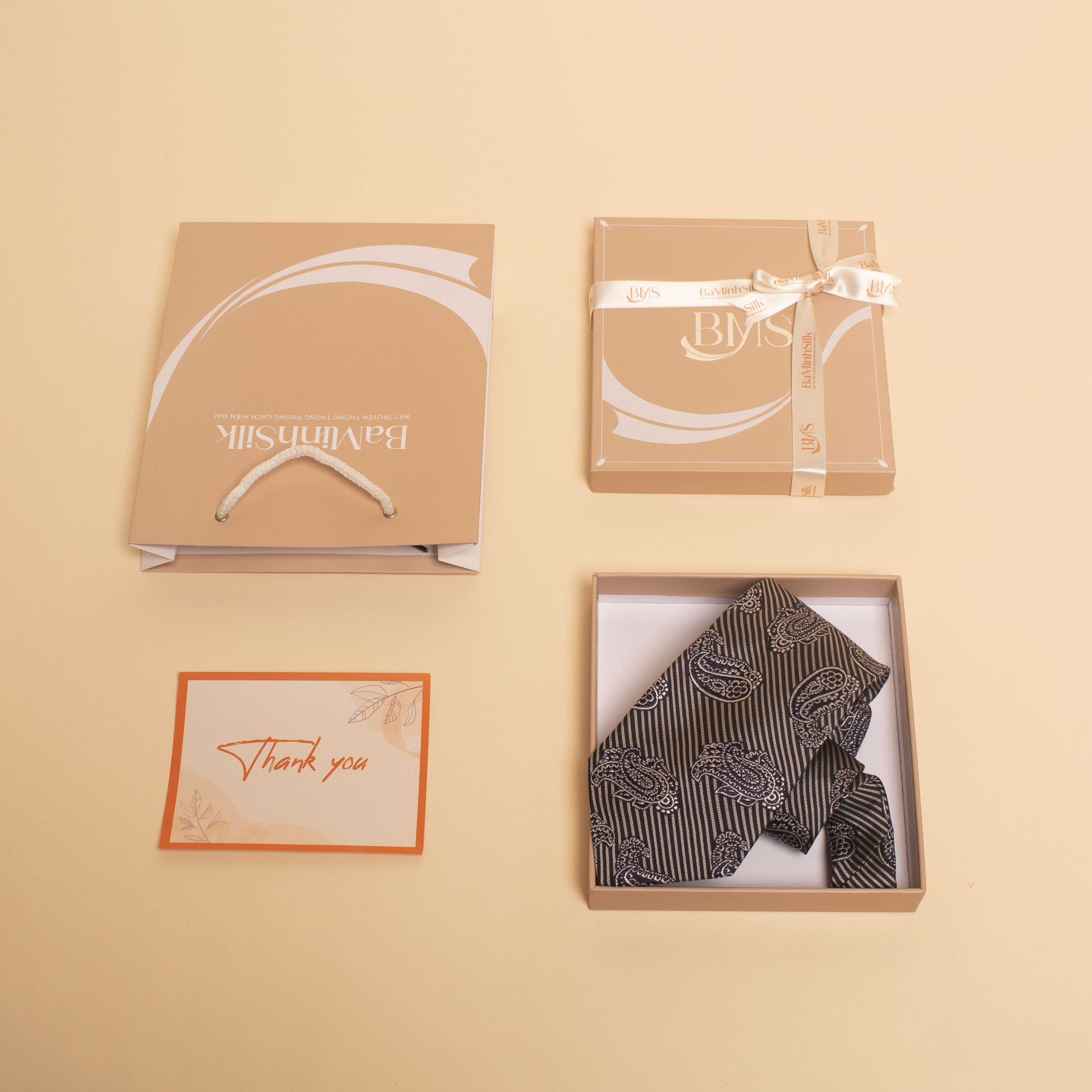 đóng gói cà vạt lụa tơ tằm cv59