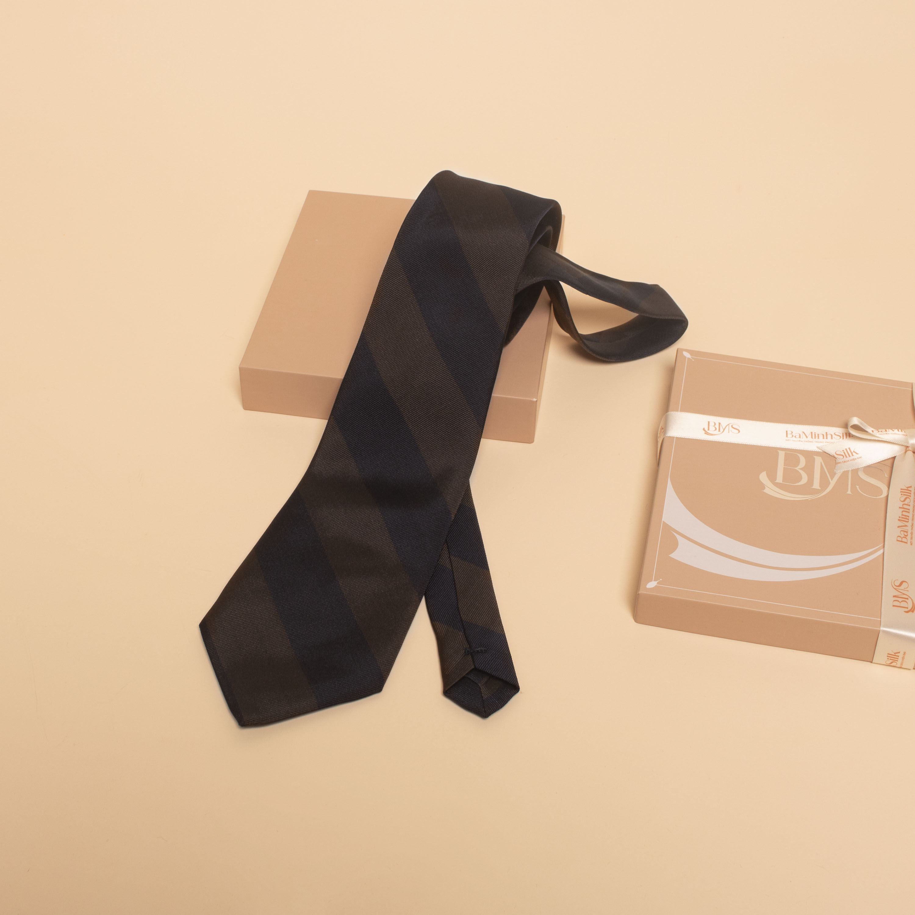 cà vạt lụa tơ tằm cv71