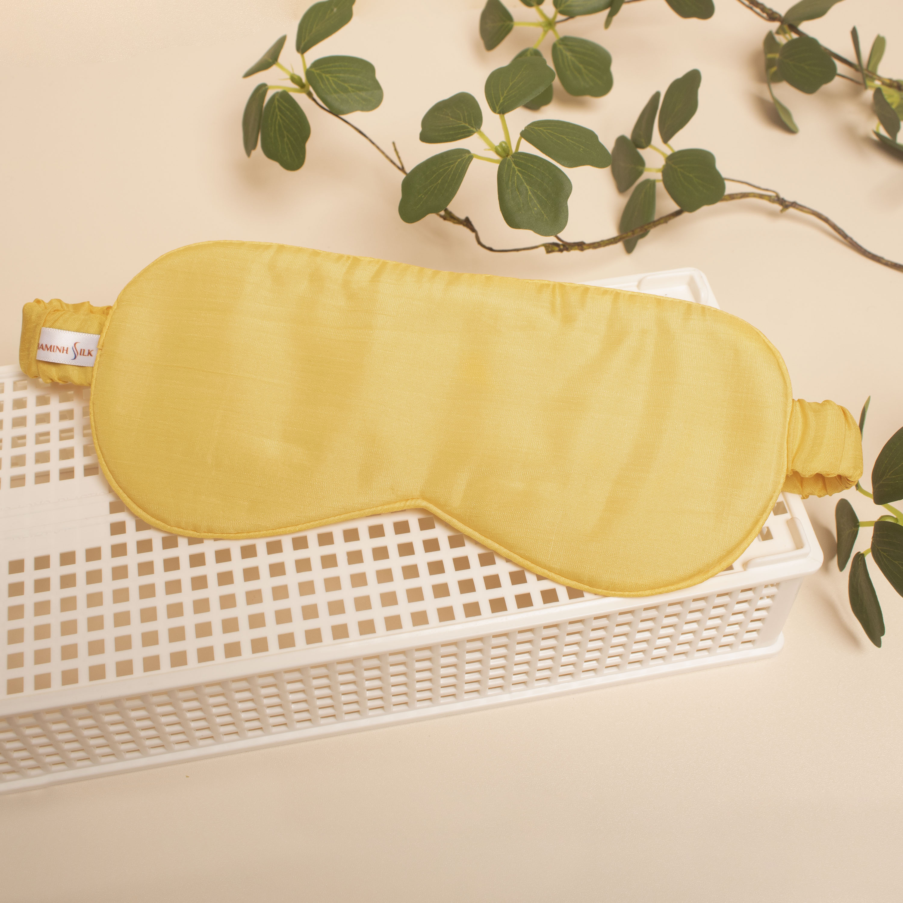 Bịt mắt lụa tơ tằm màu vàng 01