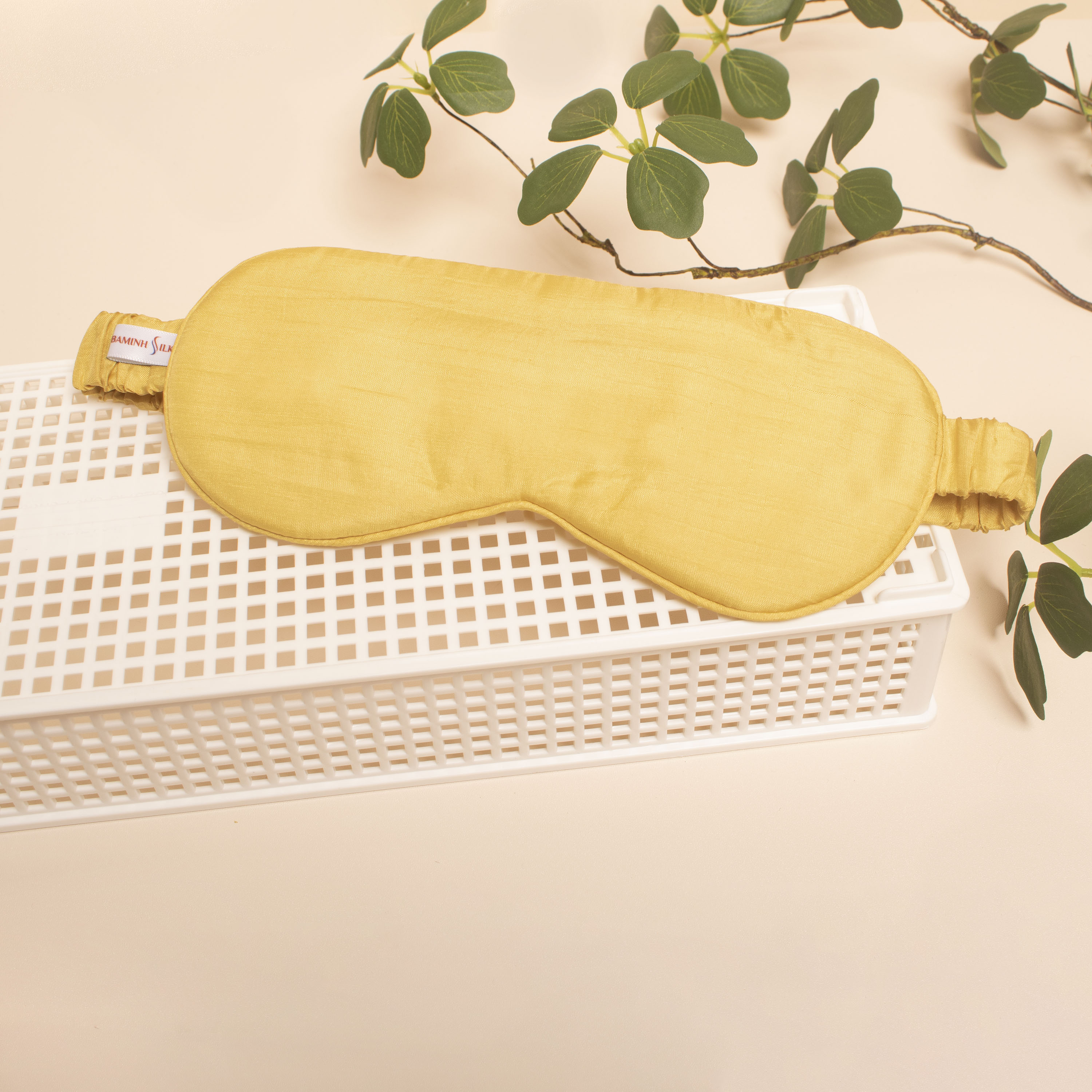 Bịt mắt lụa tơ tằm màu vàng