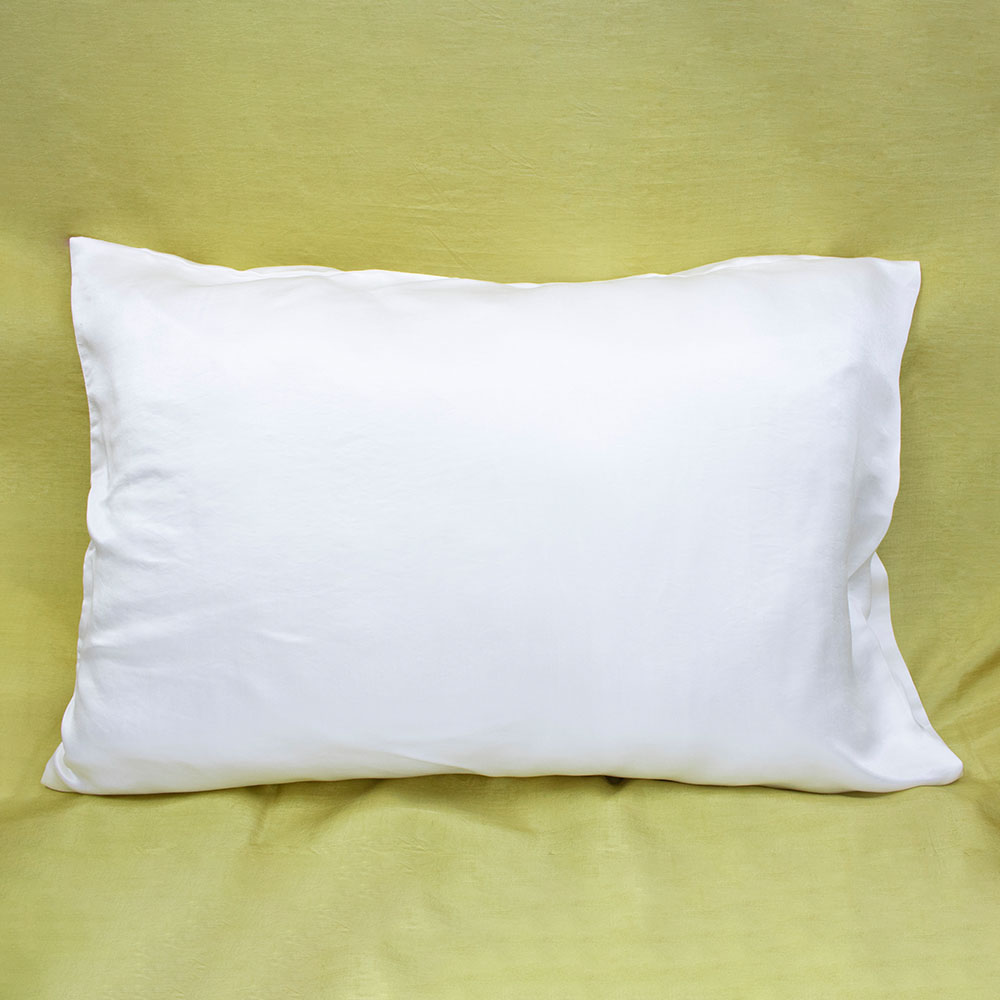 Khẩu Trang Lụa Santin 45x65cm Màu Trắng