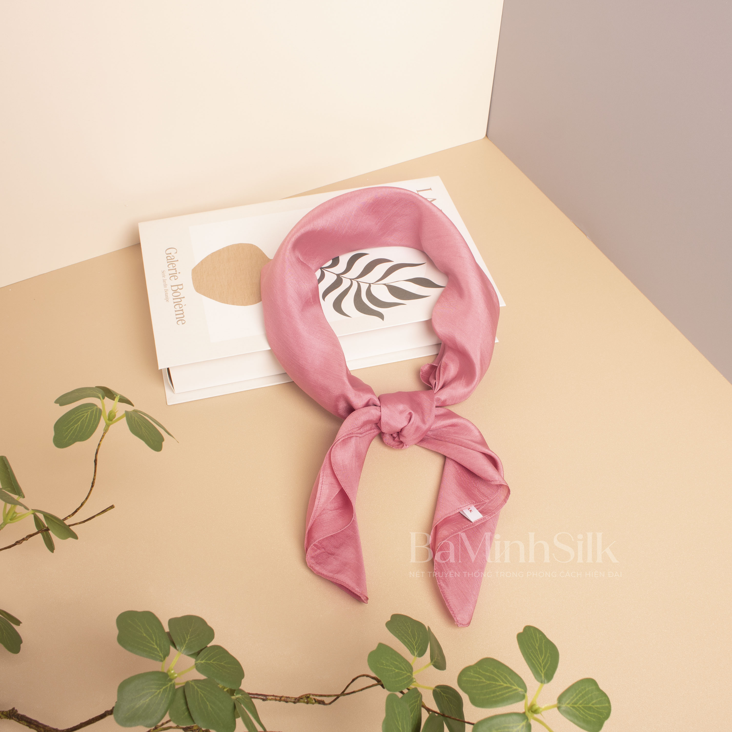 khăn lụa vuông thời trang cao cấp màu hồng h01 70x70