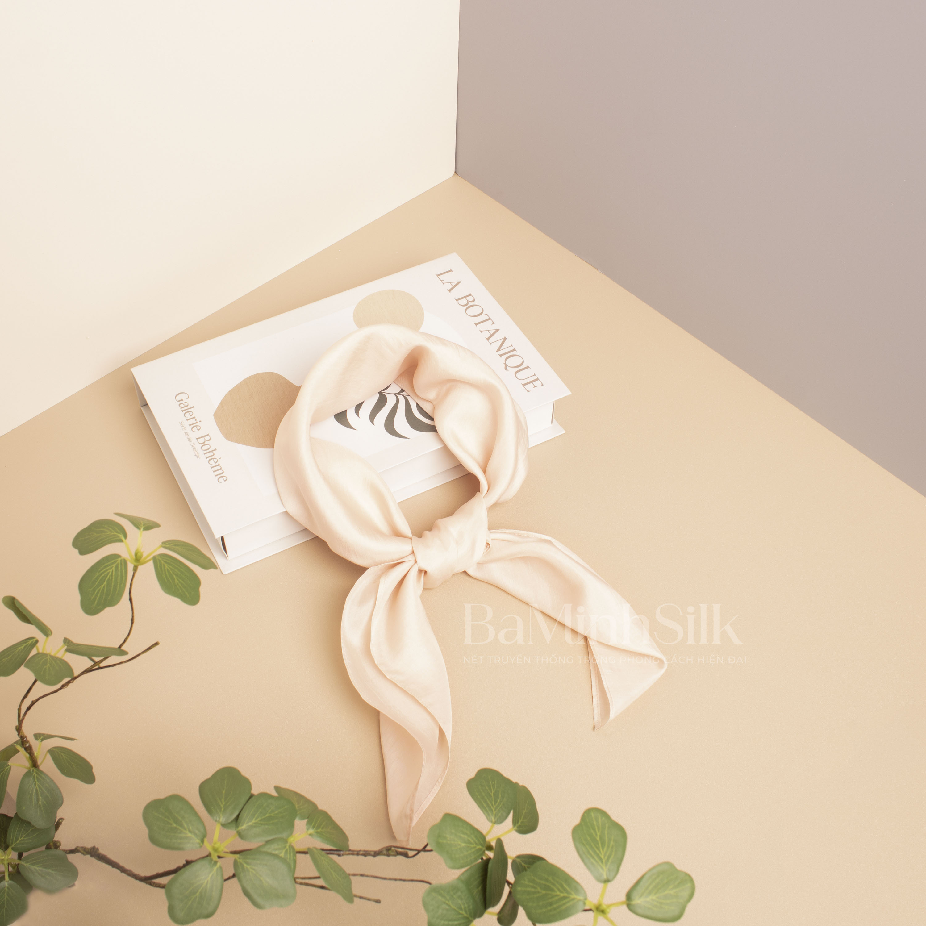 khăn lụa vuông size 70x70cm màu hồng phấn khăn lụa vuông size 70x70cm màu hồng vỏ đỗ