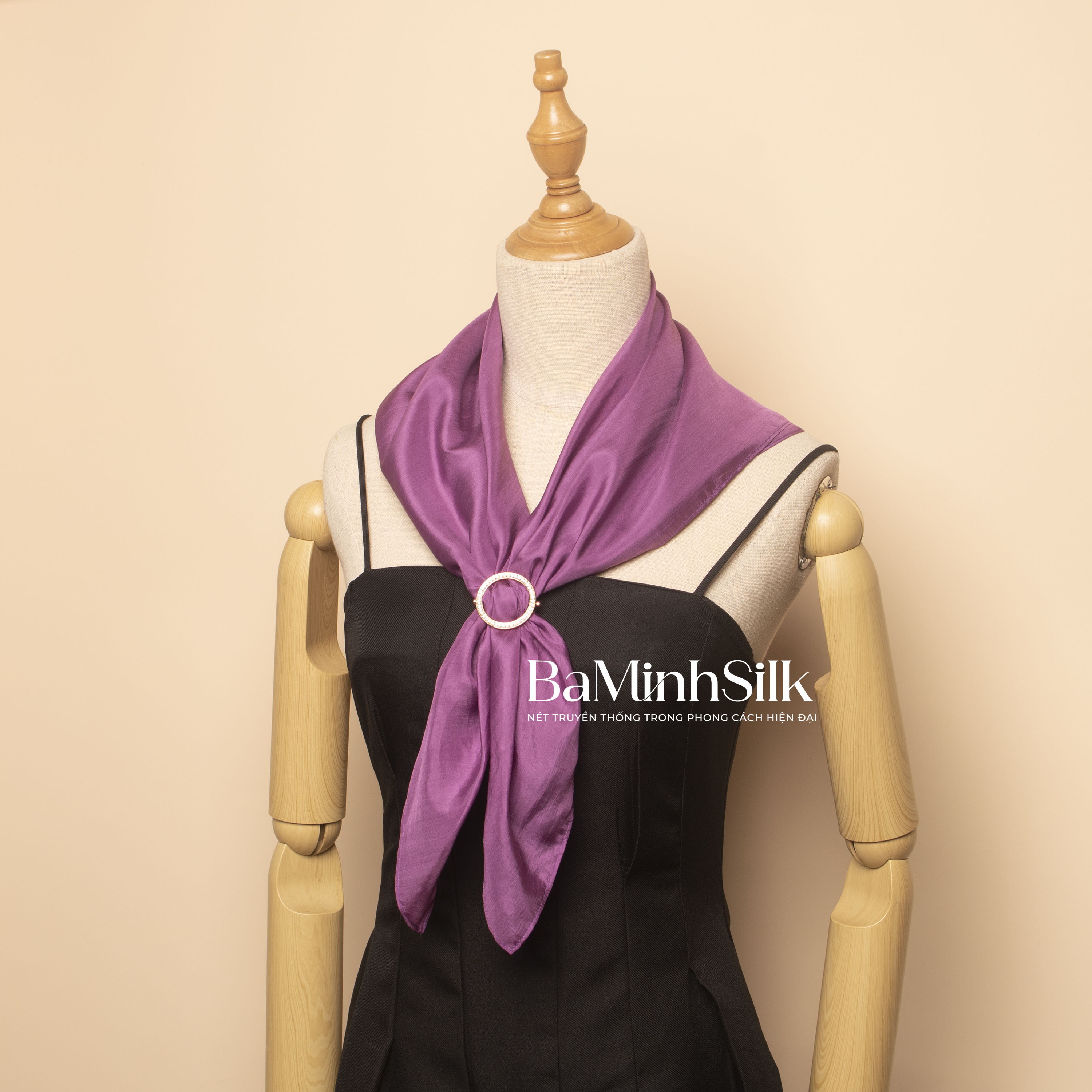 khăn lụa vuông trơn tím t01 70x70cm