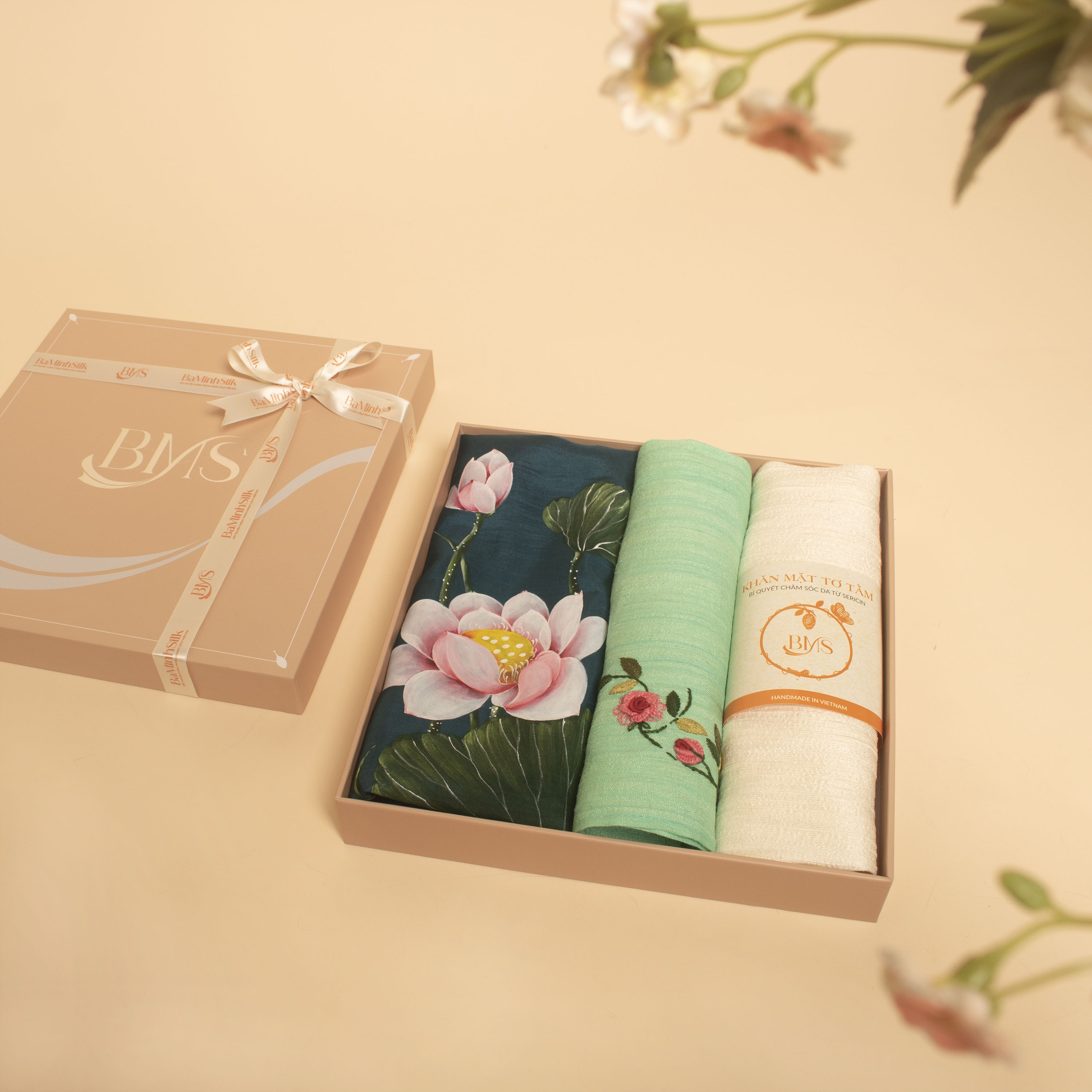 set quà 060 ngọc bích