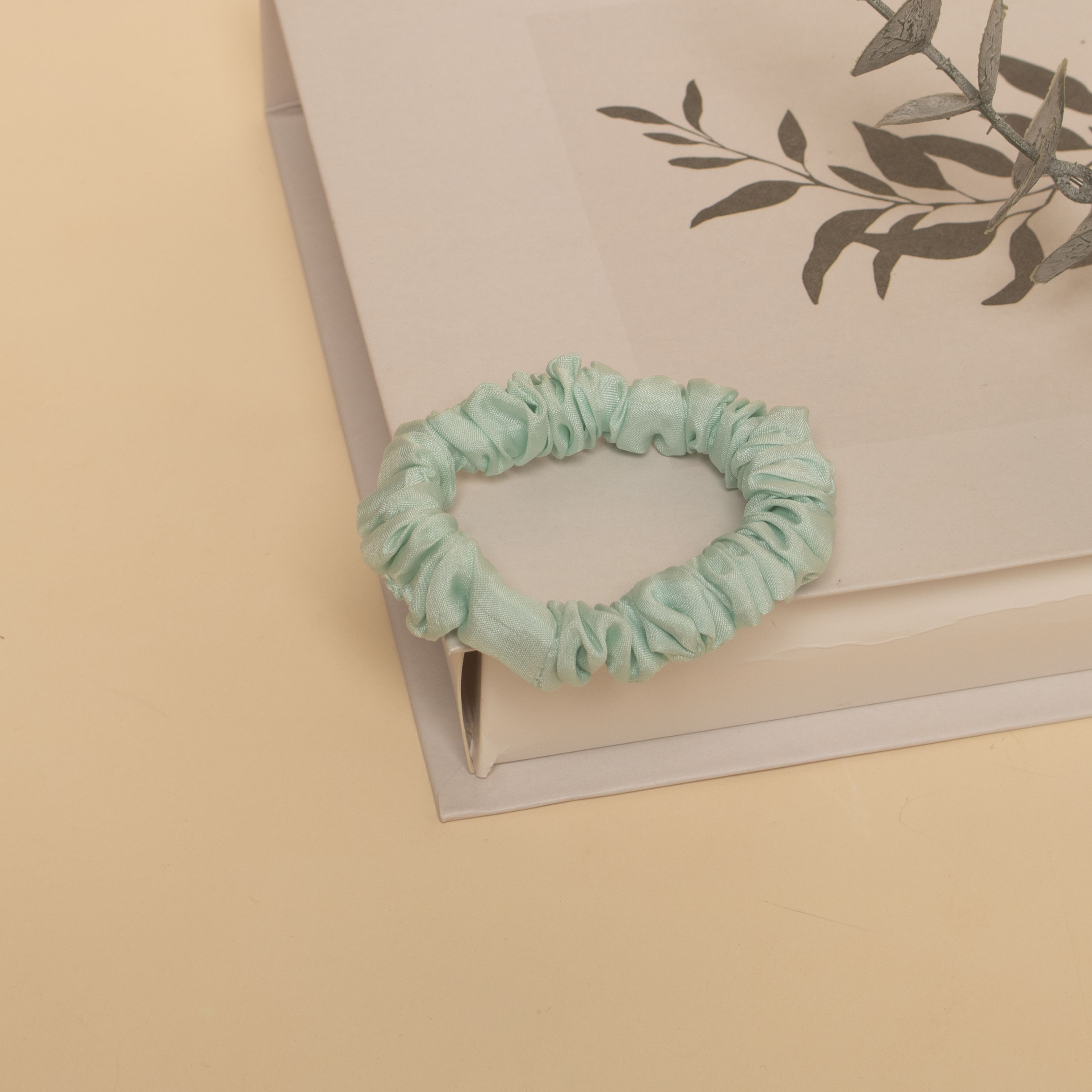 buộc tóc lụa tơ tằm bèo nhỏ màu xanh mint