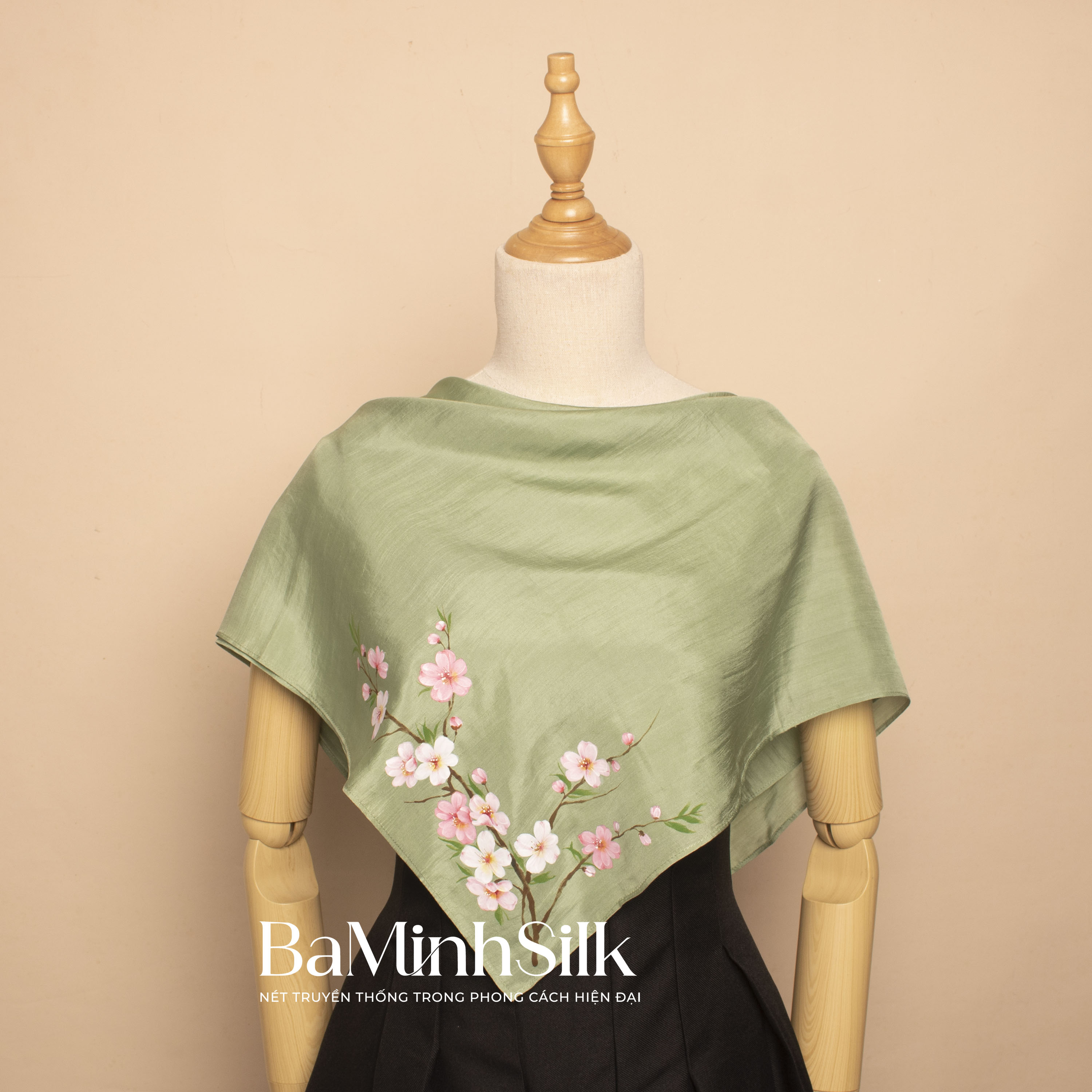 khăn lụa vuông cành đào vẽ tay