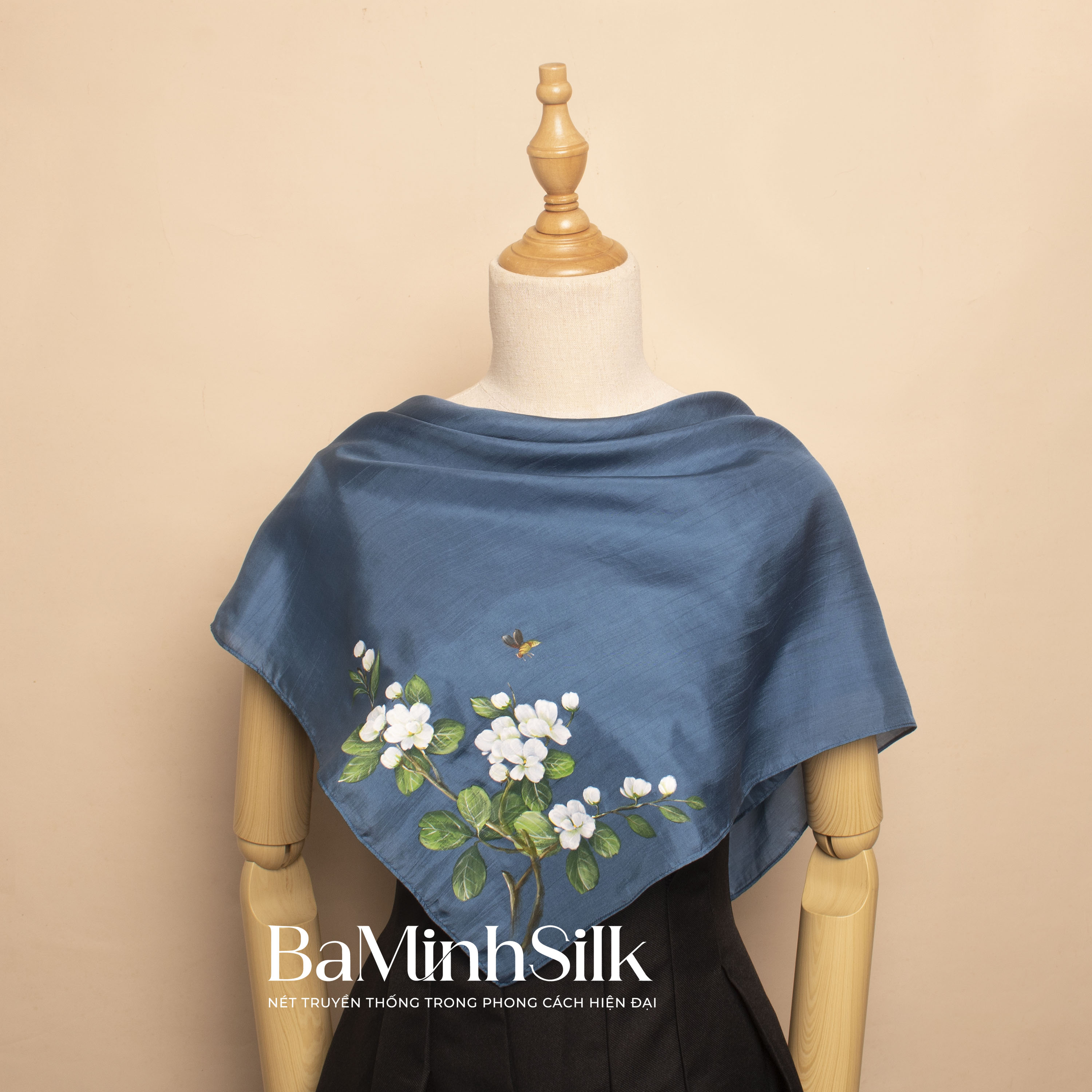 khăn lụa vuông hoa nhài 70x70 xanh lam