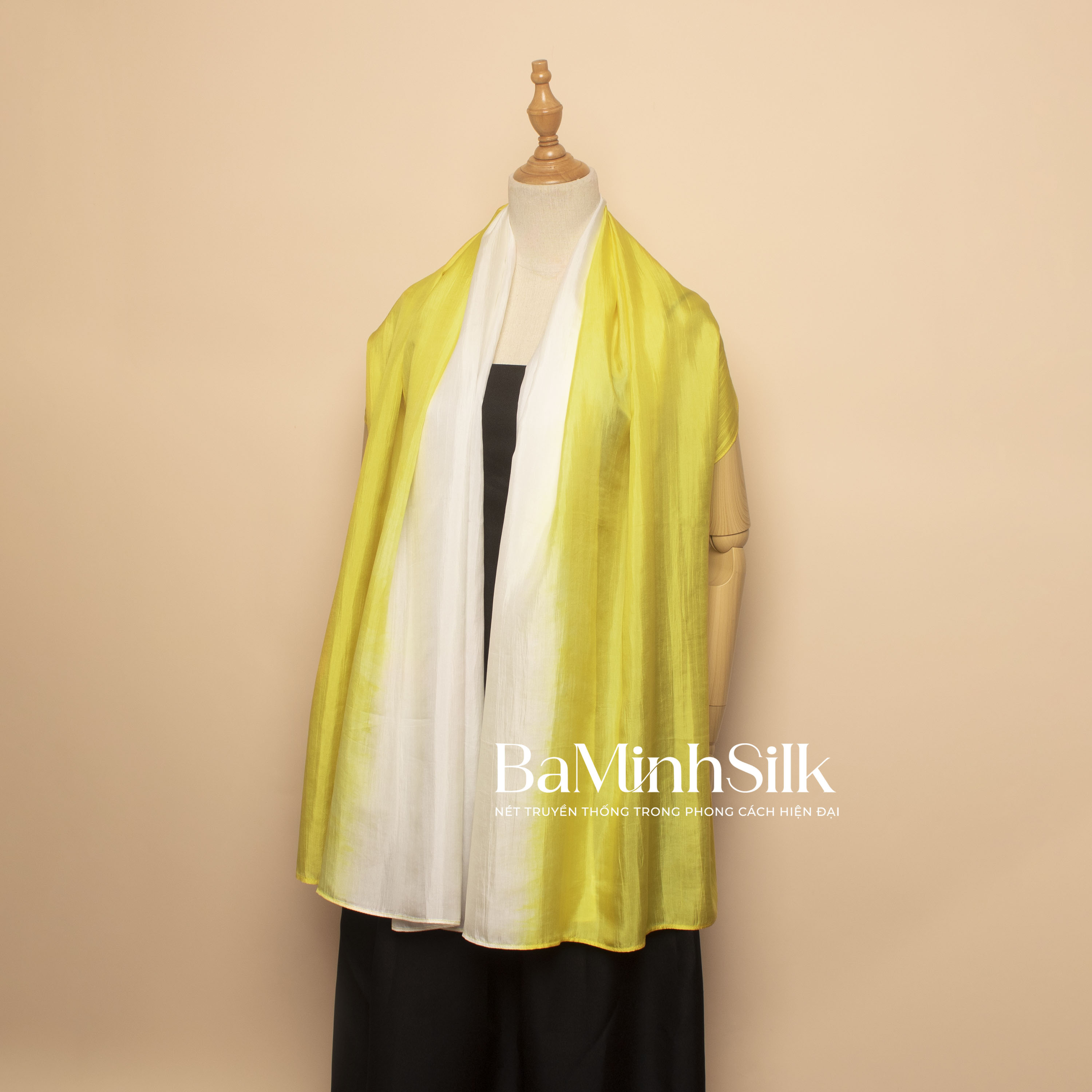 khăn choàng lụa tơ tằm 2 màu trắng vàng 85x180cm-Bá Minh Silk khăn choàng lụa tơ tằm 2 màu trắng vàng 85x180cm-Bá Minh Silk