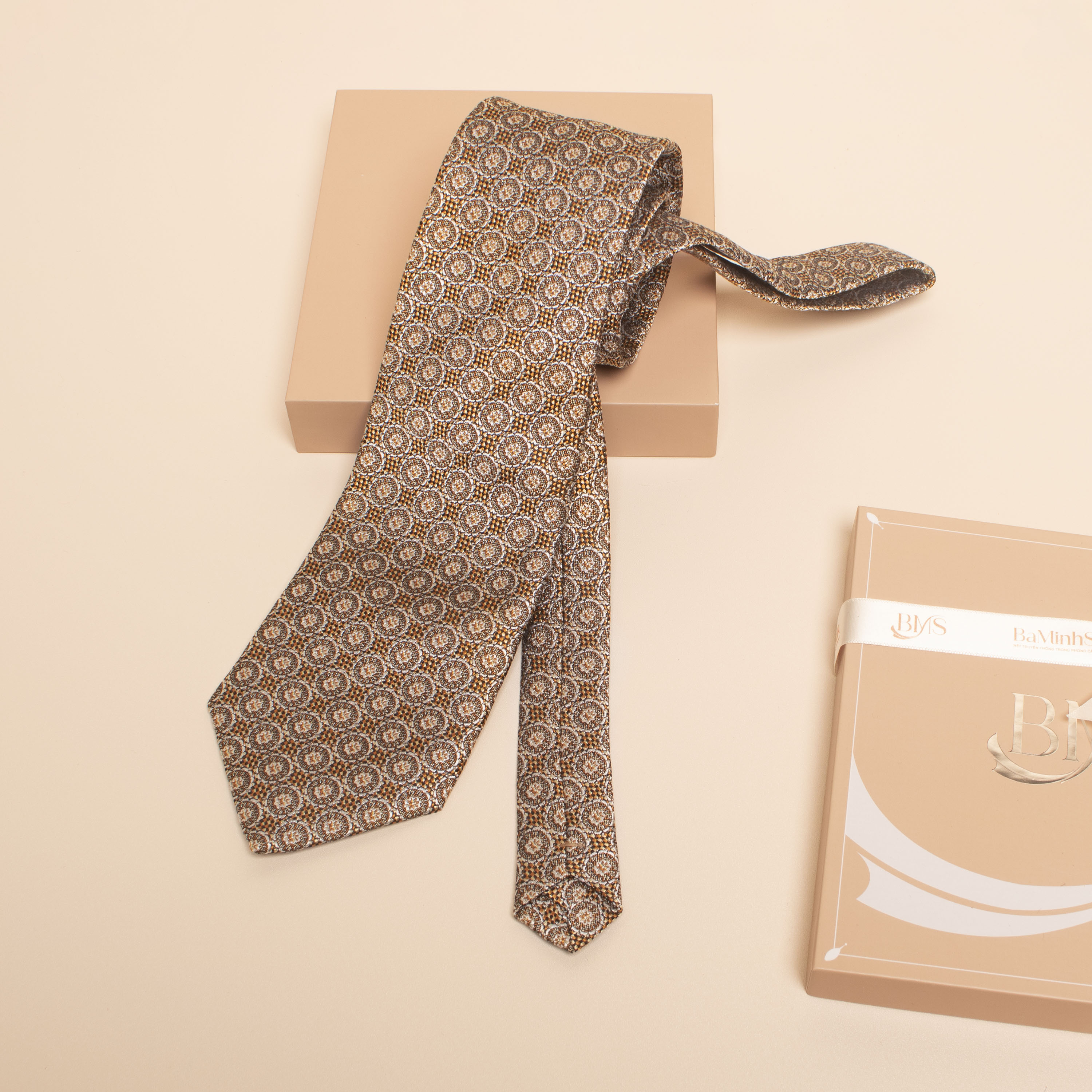 cà vạt lụa tơ tằm cv 29 bá minh silk
