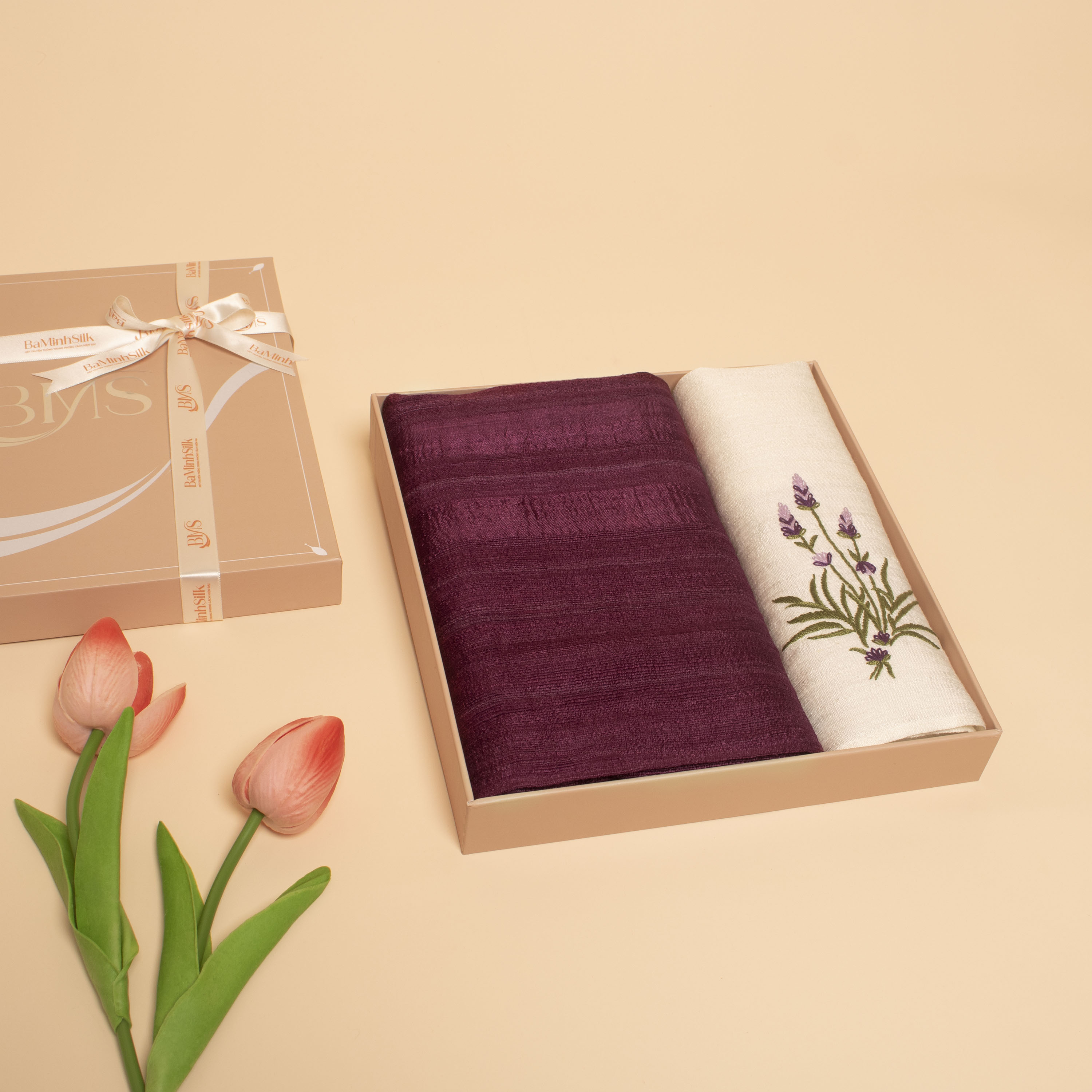 set quà 084 sâu sắc. set quà tặng nữ cao cấp của Bá Minh Silk