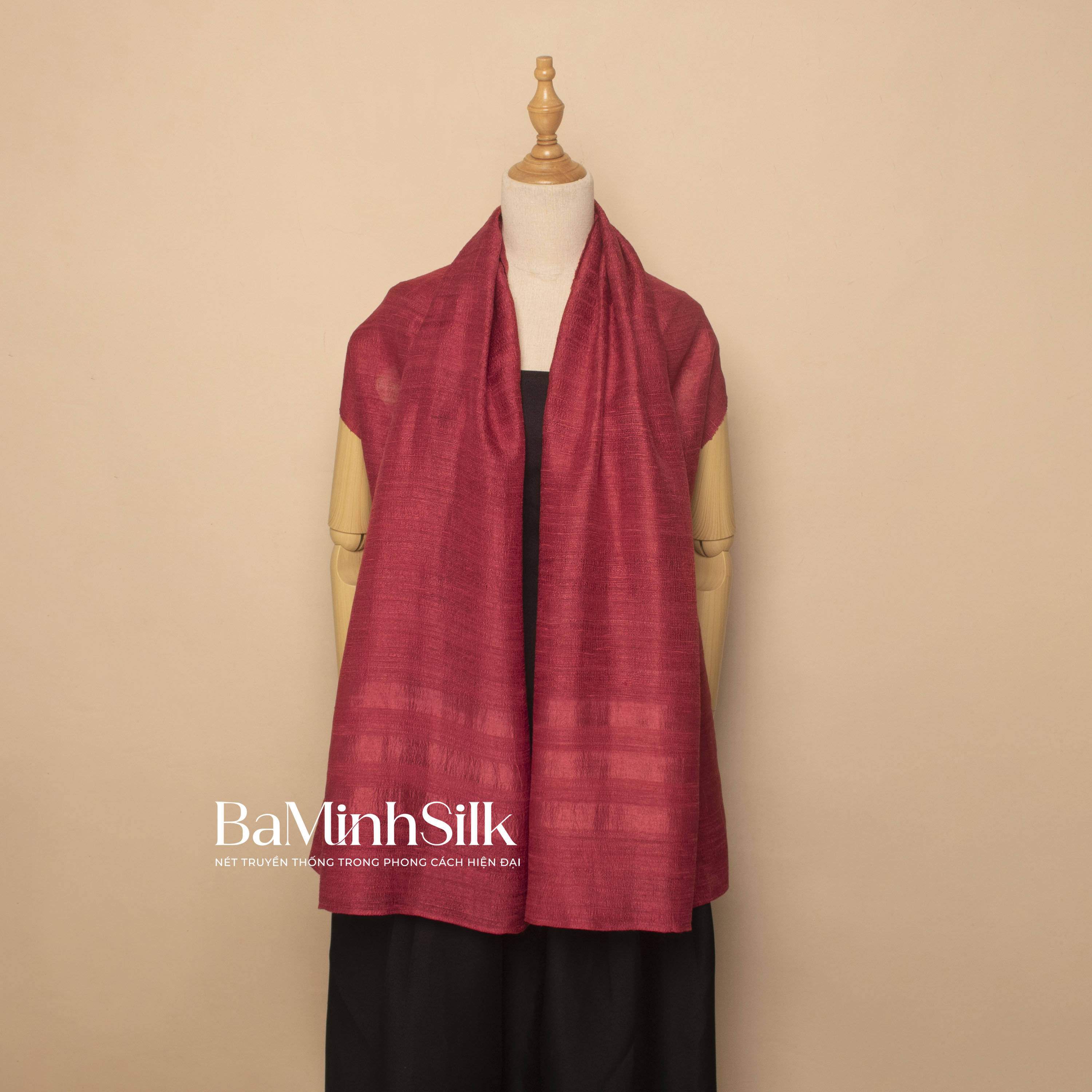 khăn đũi kẻ tơ đỏ