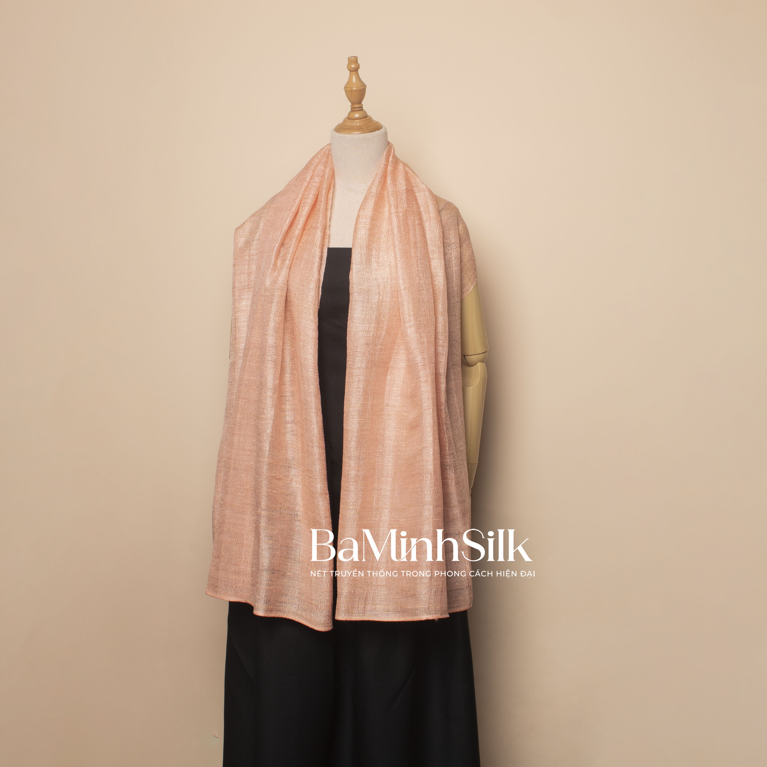 khăn quàng đũi tơ tằm trơn hồng cao cấp