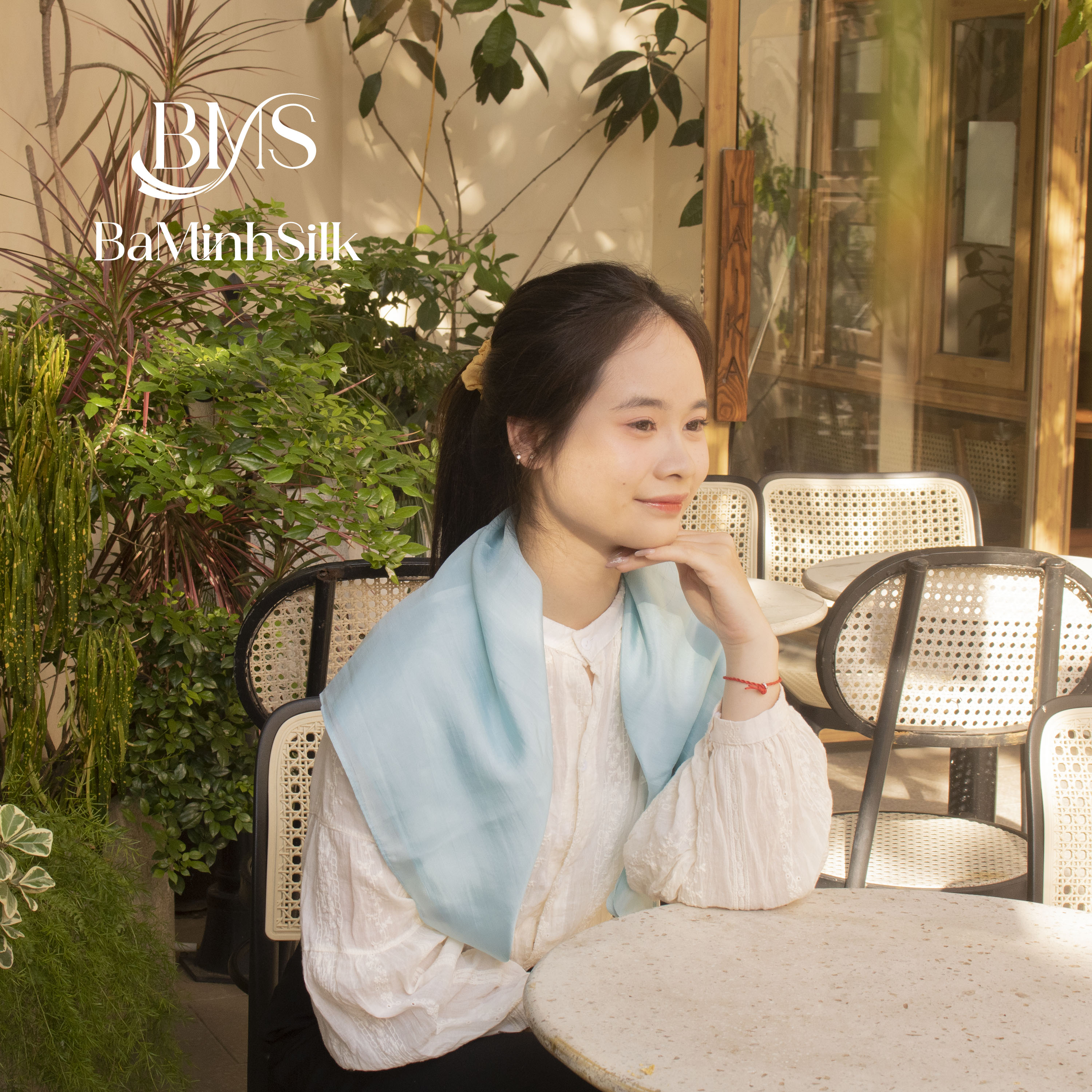 quàng khăn lụa vuông 80x80cm màu xanh mint