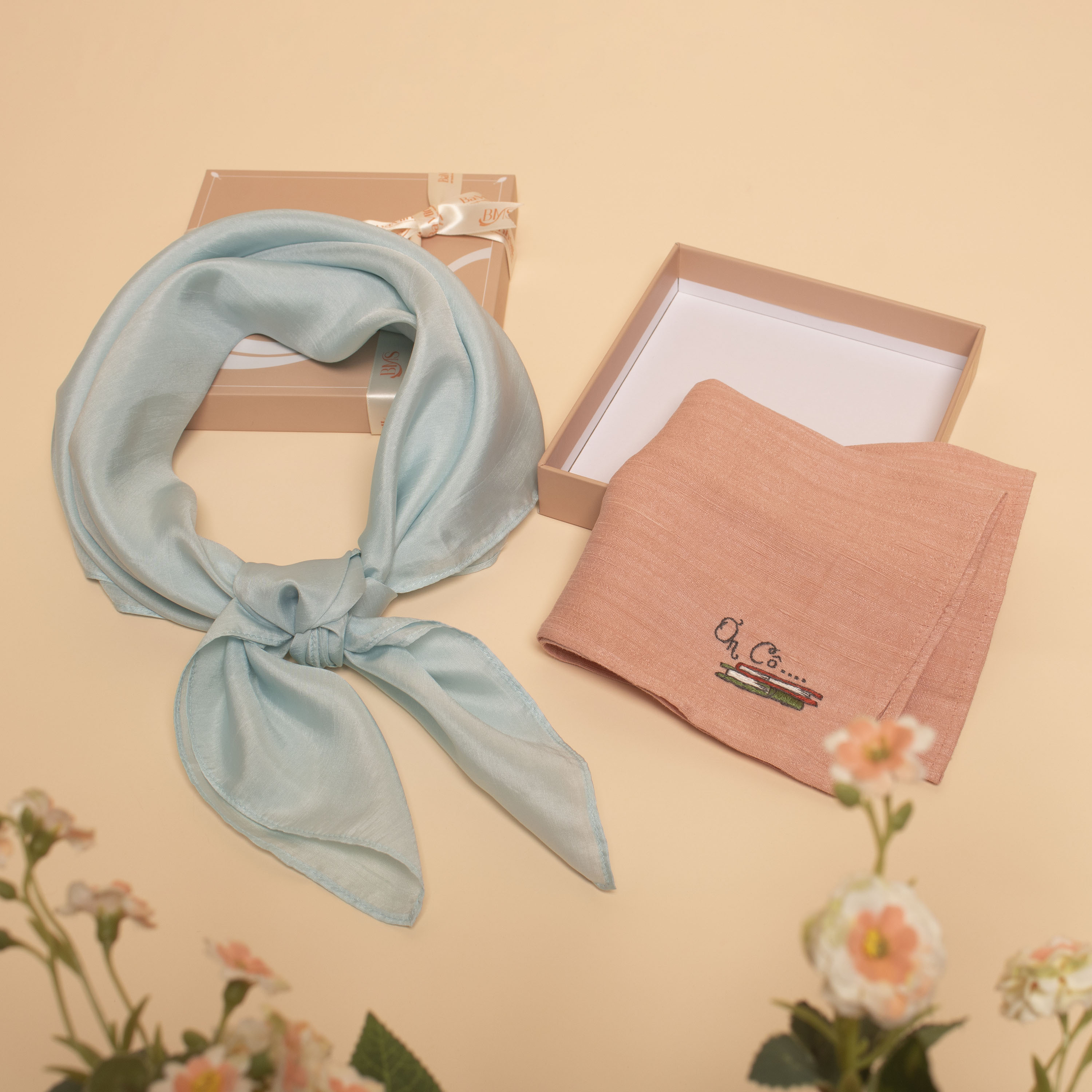 set quà 088 tri ân-set quà tặng cô giáo của Bá Minh Silk