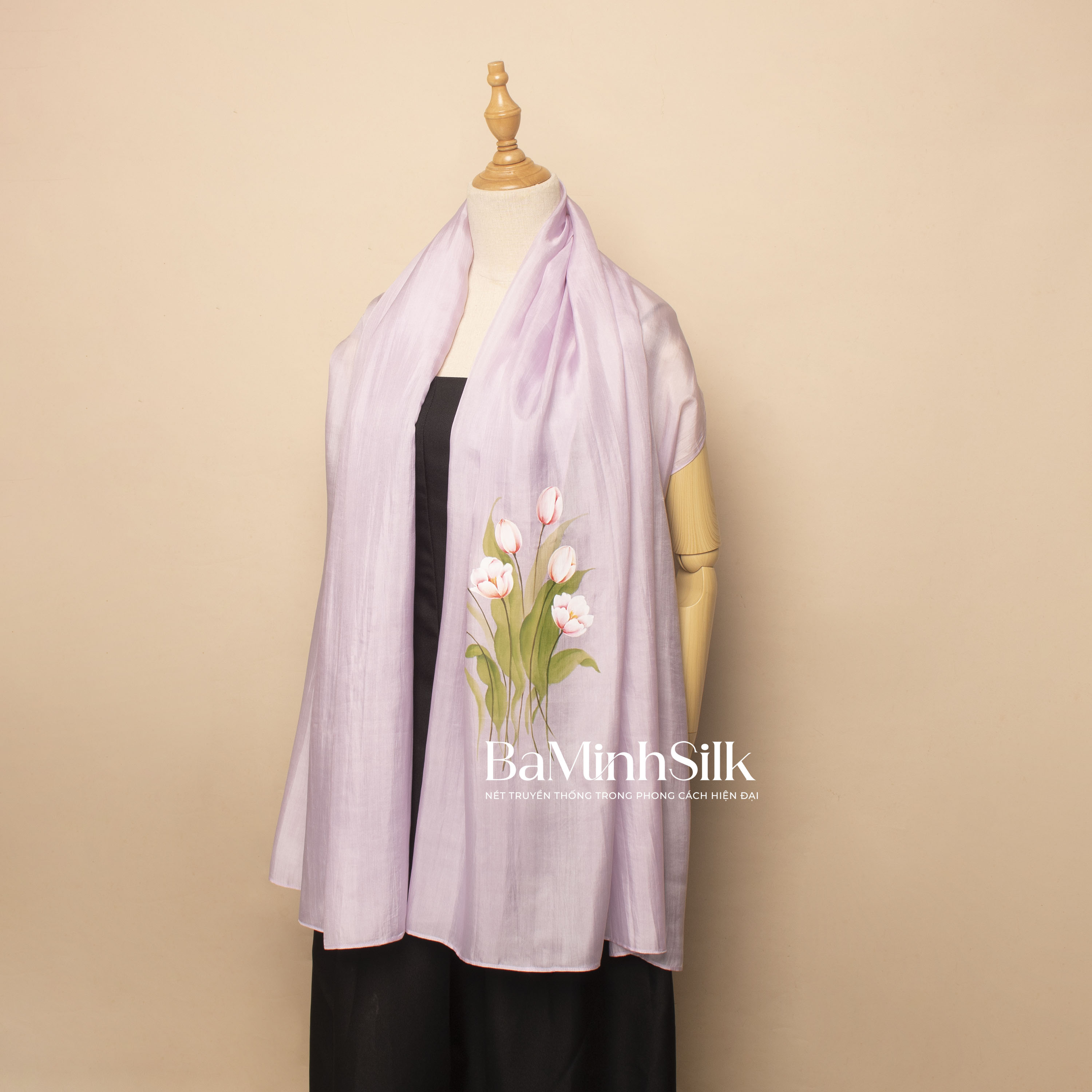 khăn choàng lụa tơ tằm vẽ tay hoa tulip dài màu tím