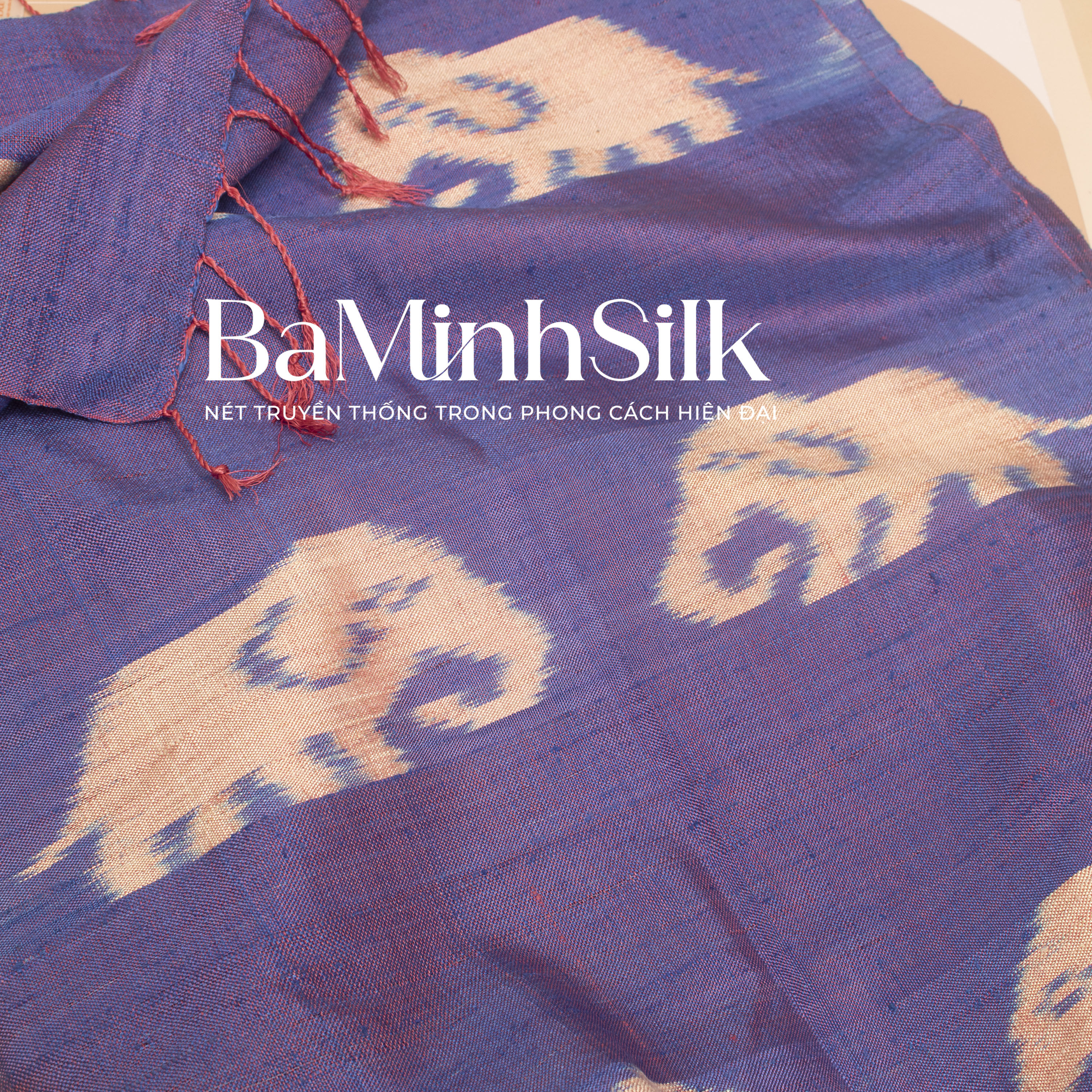 khăn ikat con voi bề mặt