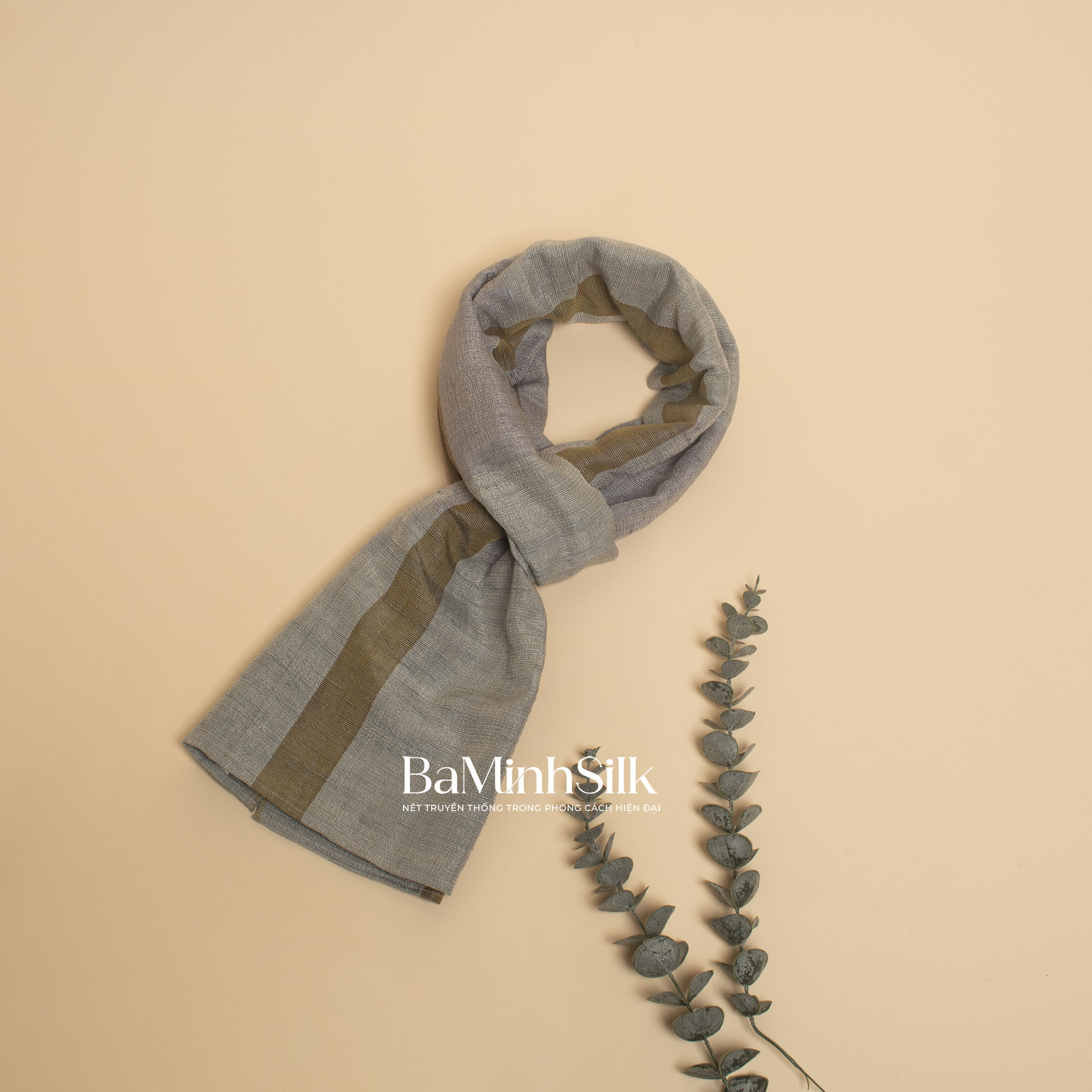 khăn quàng đũi tơ tằm kẻ ô mã 01