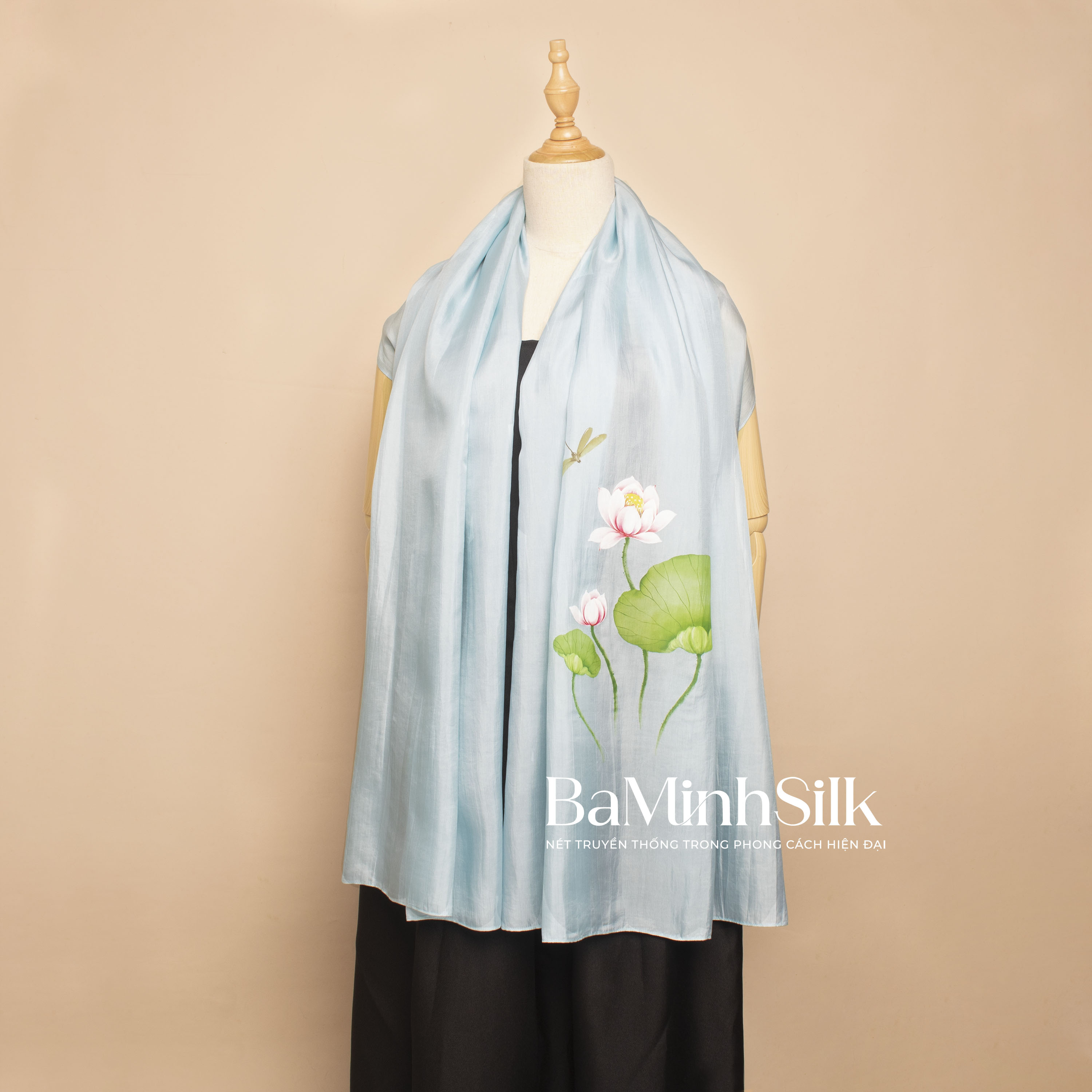 khăn lụa dài xanh mint hoa sen khăn lụa dài xanh mint hoa sen